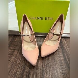 Gianni Bini Pink Pointed-Toe Heels